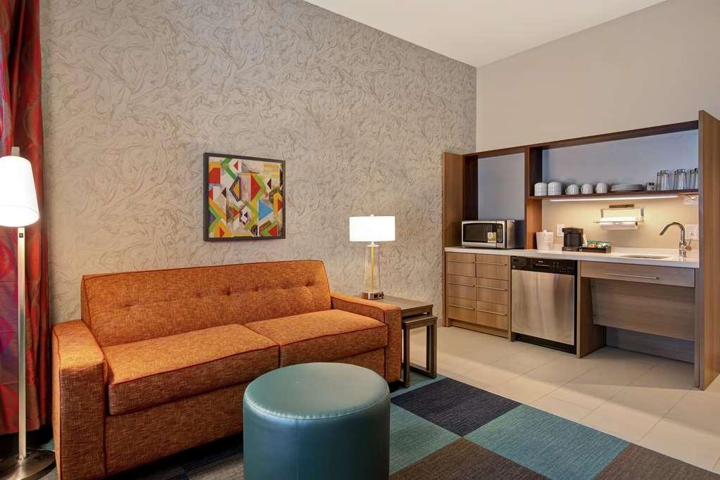 Home2 Suites By Hilton Charlotte Uptown Номер фото