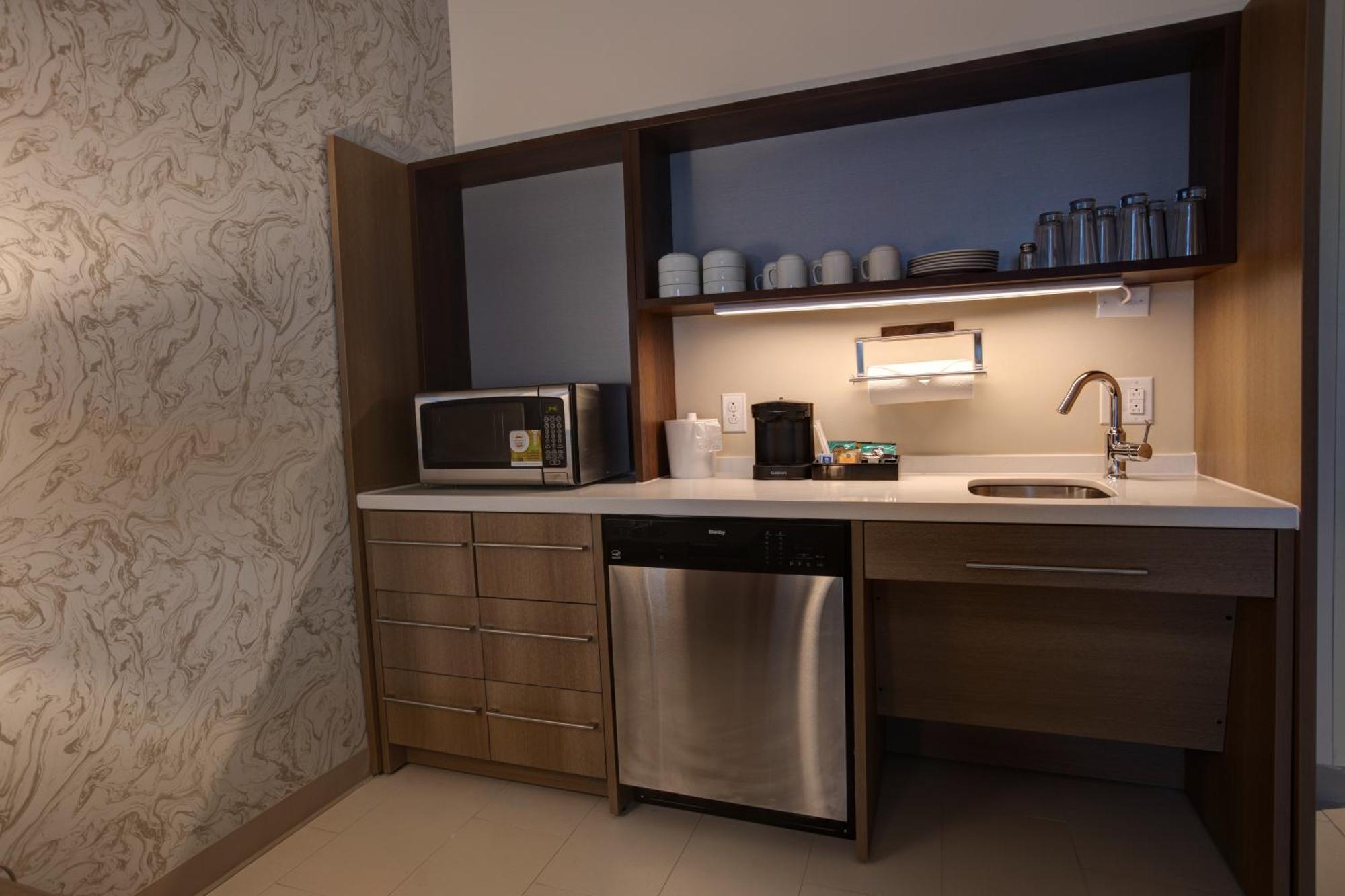 Home2 Suites By Hilton Charlotte Uptown Экстерьер фото